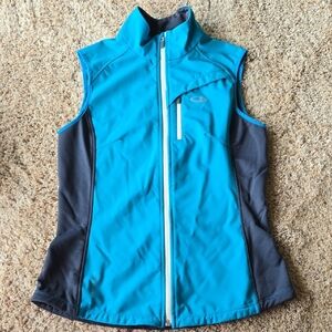 Icebreaker Turquoise and Charcoal Vest